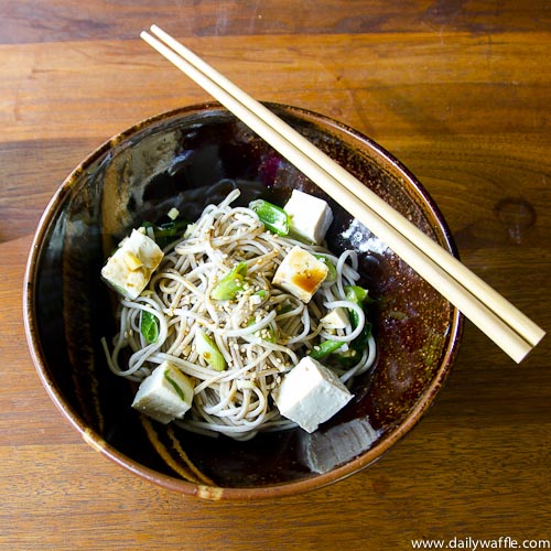 soba with scallions and tofu