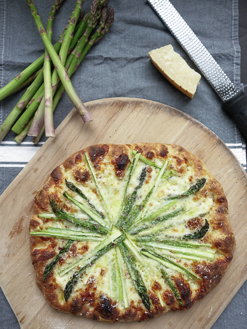 tre formaggio con asparagi |dailywaffle