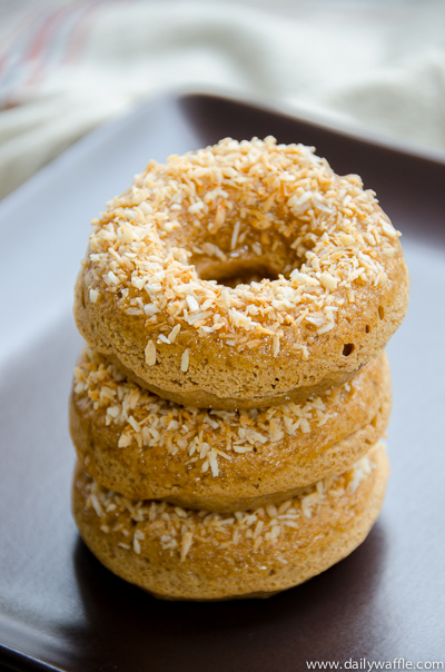 toasted coconut spice fauxnuts | dailywaffle