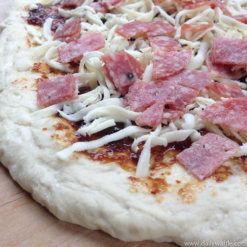 fig jam genoa salami pizza| dailywaffle