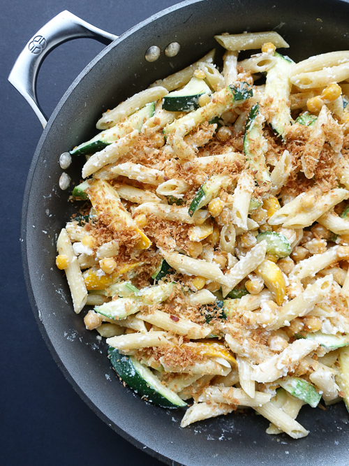 penne with zucchini, ricotta and chickpeas in a pan |dailywaffle