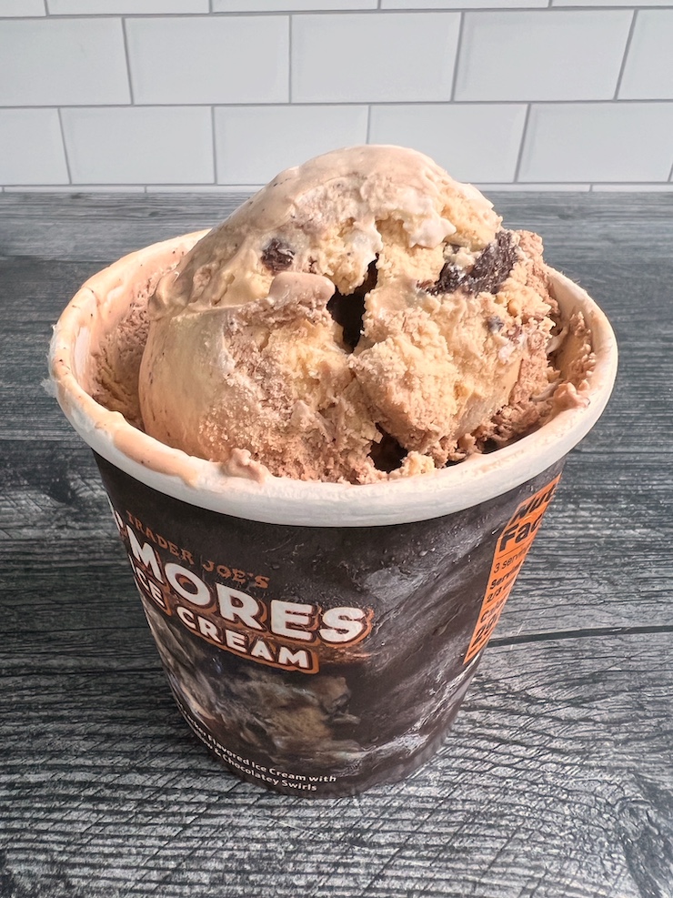 Trader Joe's S'mores Ice Cream scoop.
